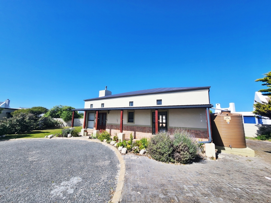 3 Bedroom Property for Sale in Struisbaai Western Cape